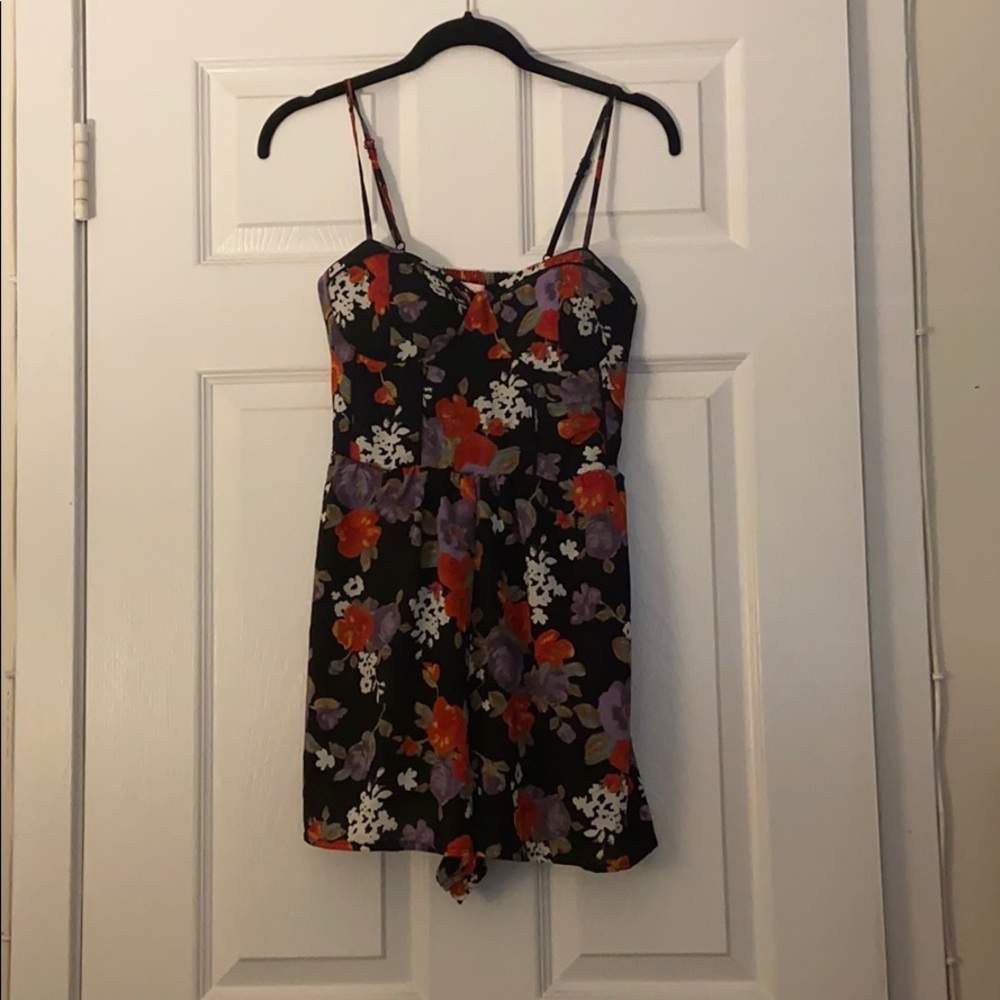 Black floral band of Gypsies jumper small